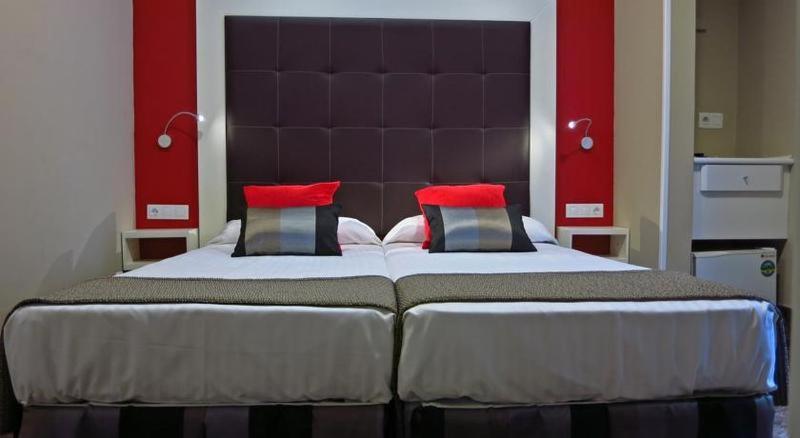 Hotel Boutique Catedral Valladolid Bilik gambar